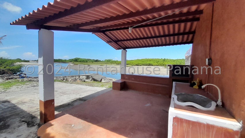 Beach Paradise Home for Rent in Punta Chame